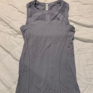 Athleta xxs grey-lavender sleeveless top tank